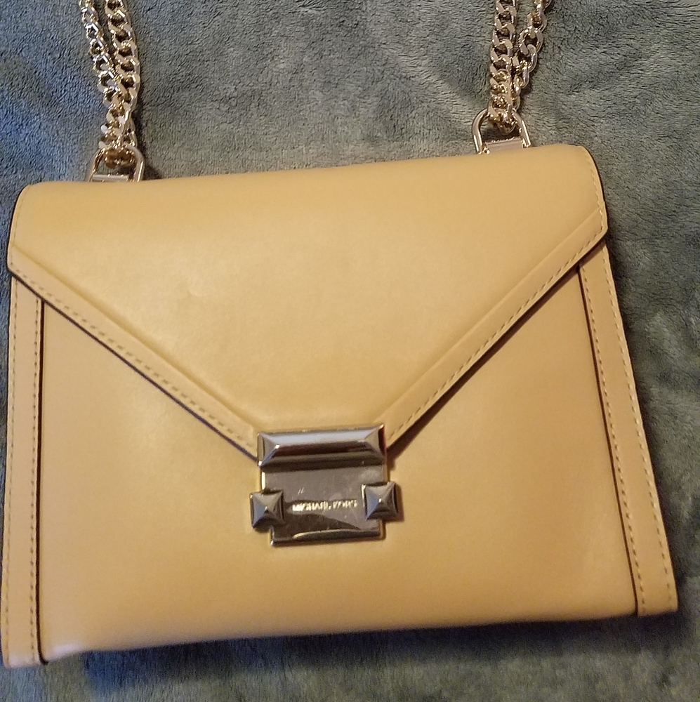 Michael Kors nude shoulder bag